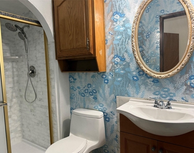 2114 Burrows Trail - Photo Thumbnail 10