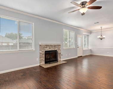 1704 Sandera Court - Photo Thumbnail 6