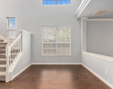 1704 Sandera Court - Photo Thumbnail 4