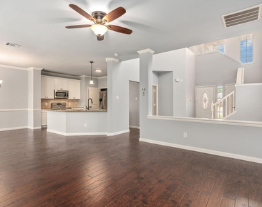1704 Sandera Court - Photo Thumbnail 5