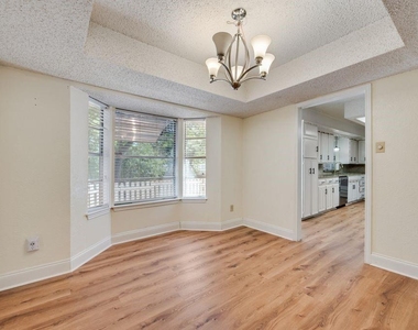 2119 Wilson Drive - Photo Thumbnail 5