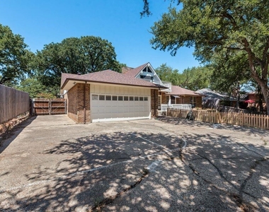 2119 Wilson Drive - Photo Thumbnail 21