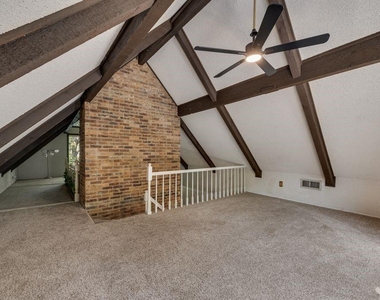 2119 Wilson Drive - Photo Thumbnail 12