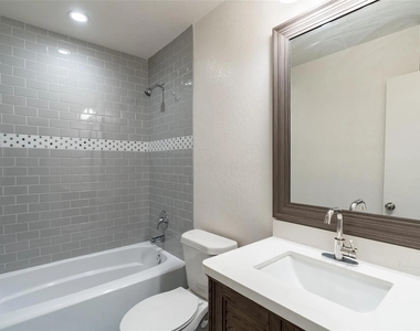 3105 Mitchell Street - Photo Thumbnail 14