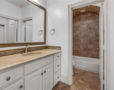 3759 Broadmoor Way - Photo Thumbnail 26
