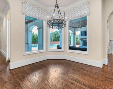 3759 Broadmoor Way - Photo Thumbnail 17