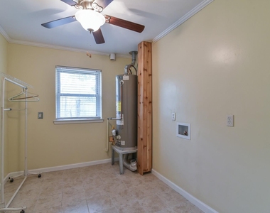 7233 Overhill Road - Photo Thumbnail 18