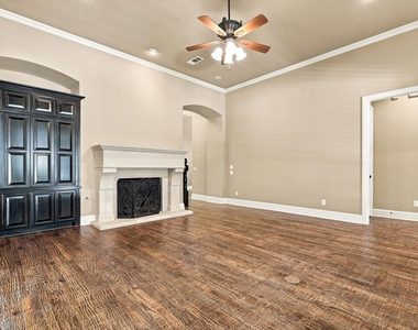 731 Lockridge Road - Photo Thumbnail 16