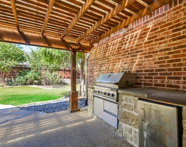 731 Lockridge Road - Photo Thumbnail 26