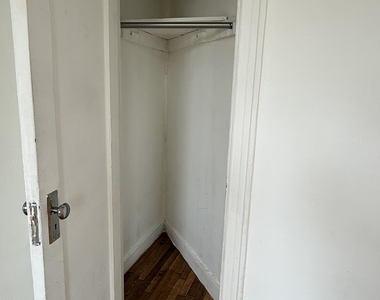 2080 West Street - Photo Thumbnail 8