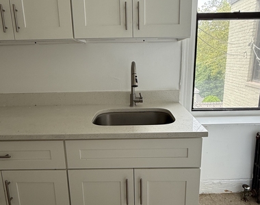2080 West Street - Photo Thumbnail 1