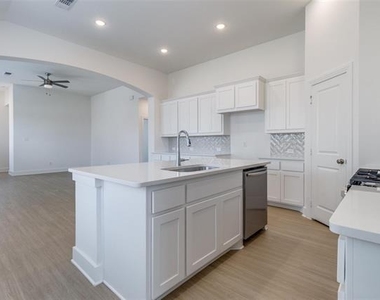 1249 Newport Street - Photo Thumbnail 3