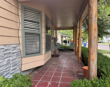 643 E South Street - Photo Thumbnail 3