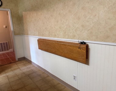 643 E South Street - Photo Thumbnail 13