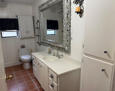 643 E South Street - Photo Thumbnail 23