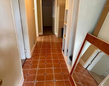 643 E South Street - Photo Thumbnail 24