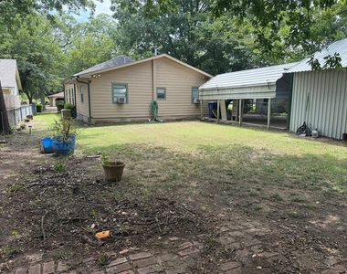 643 E South Street - Photo Thumbnail 28