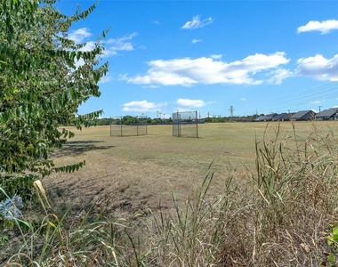 5513 Scott Drive - Photo Thumbnail 34