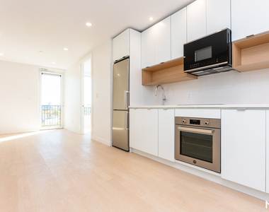 280 Meeker Ave 11211 - Photo Thumbnail 16