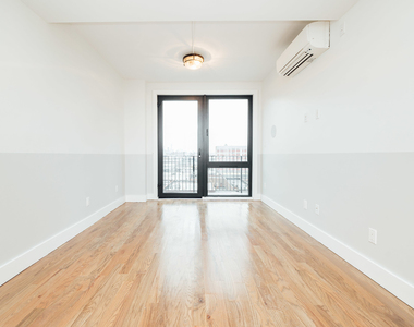 115 Stanwix St 11206 - Photo Thumbnail 3