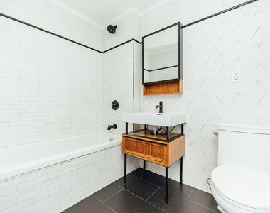 115 Stanwix St 11206 - Photo Thumbnail 1