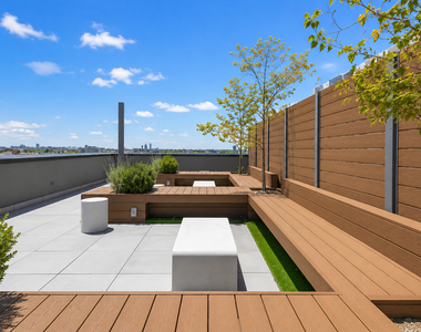 1615 Cedar Street - Photo Thumbnail 7