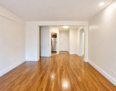 270 Clarkson Avenue - Photo Thumbnail 4