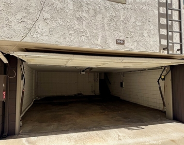 594 W Huntington - Photo Thumbnail 25