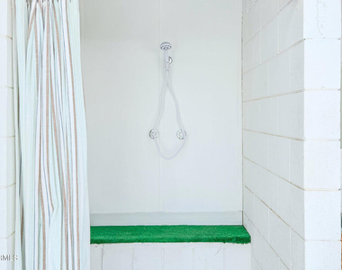 1327 Devon Lane - Photo Thumbnail 24