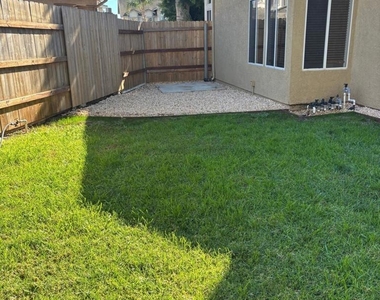 10463 Graham Court - Photo Thumbnail 3