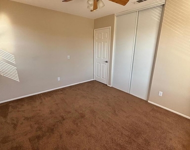 10463 Graham Court - Photo Thumbnail 30