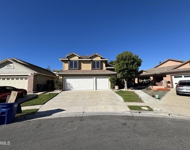 10463 Graham Court - Photo Thumbnail 2