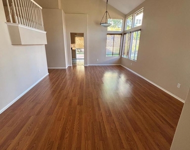 10463 Graham Court - Photo Thumbnail 33