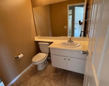10463 Graham Court - Photo Thumbnail 35