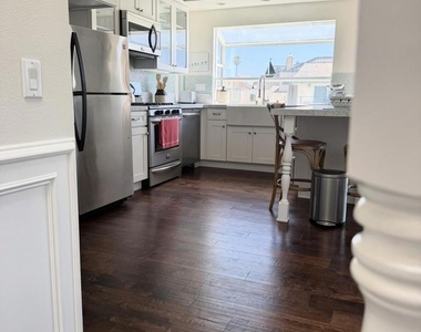 5121 Neptune Square - Photo Thumbnail 12