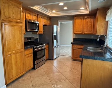 1827 Wellspring - Photo Thumbnail 5