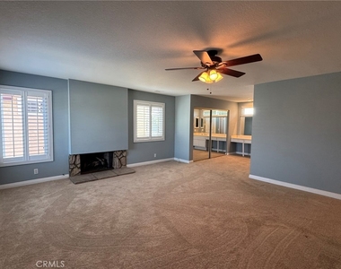 1827 Wellspring - Photo Thumbnail 12