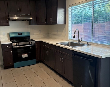 2160 Nadula - Photo Thumbnail 10