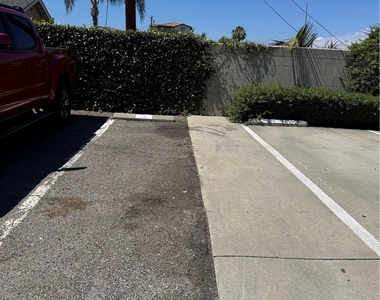 1231 Hillandale Avenue - Photo Thumbnail 17
