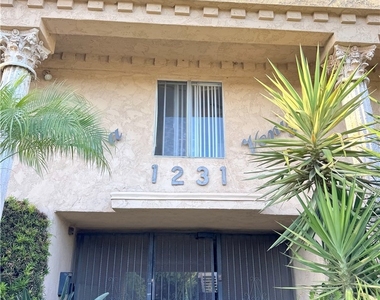 1231 Hillandale Avenue - Photo Thumbnail 25