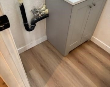 1231 Hillandale Avenue - Photo Thumbnail 15