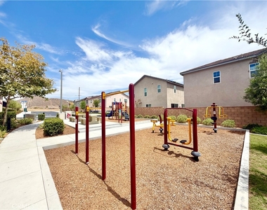 970 Helena Ridge - Photo Thumbnail 34