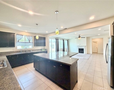 30136 Sutton Court - Photo Thumbnail 12