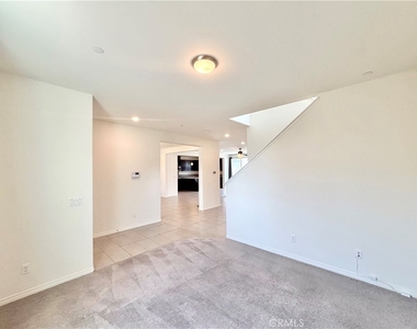 30136 Sutton Court - Photo Thumbnail 5