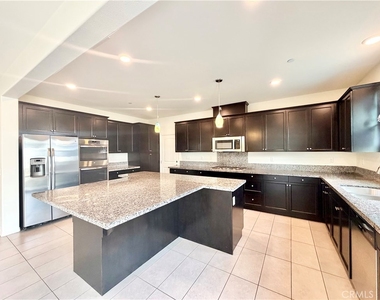 30136 Sutton Court - Photo Thumbnail 11