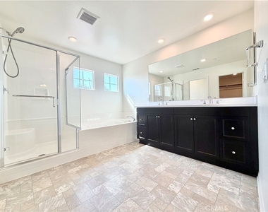 30136 Sutton Court - Photo Thumbnail 29