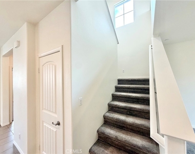 30136 Sutton Court - Photo Thumbnail 17