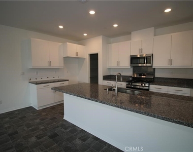 30128 Truckee Circle - Photo Thumbnail 5