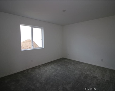 30128 Truckee Circle - Photo Thumbnail 17