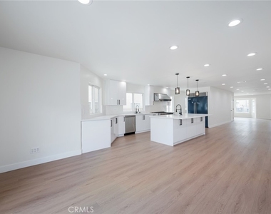 15147 Otsego - Photo Thumbnail 18